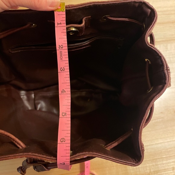 Vintage leather bucket bag - Picture 8 of 9